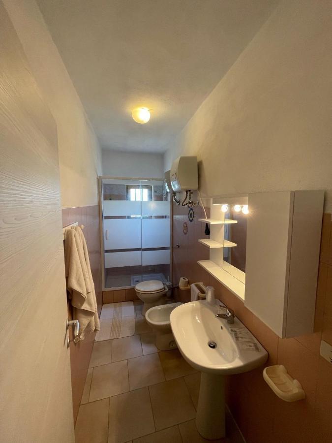 Villa Vista Mare Valledoria  Eksteriør billede